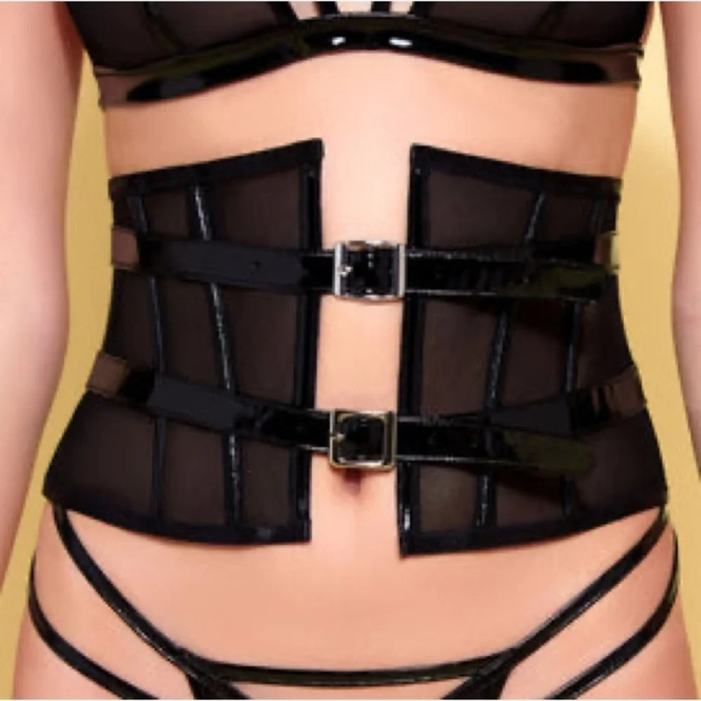 HAUTY BLACK FALL IN LINE WAIST CINCHER Only . Size M NEW!